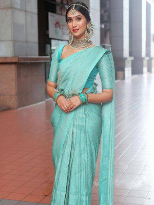 Aika Solid/Plain Banarasi Pure Silk Saree(Light Blue)