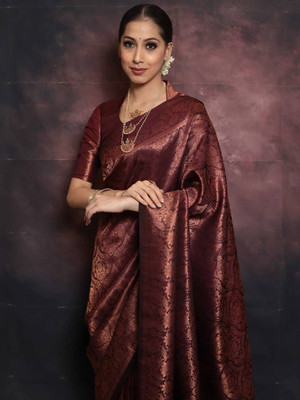 RUCHAA FASHION Woven, Paisley Banarasi Silk Blend Saree(Maroon)