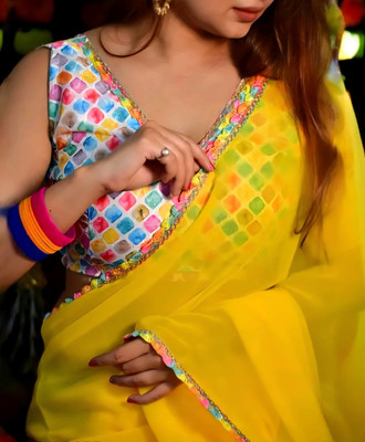 Arpita Fashion Solid/Plain, Self Design Bollywood Georgette Saree(Yellow)