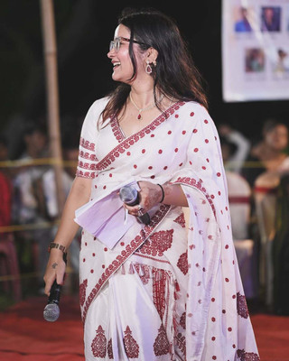 vraj enterprise Woven Mekhela Chador Pure Silk Saree(White)