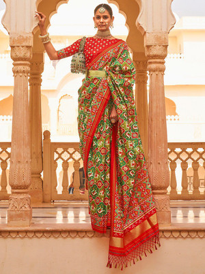 ANOUK Printed Ikkat Silk Blend Saree(Green)