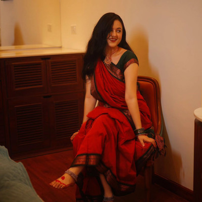 Unique Queens Striped Handloom Cotton Silk Saree(Orange)