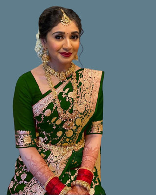 het designer studio Printed Banarasi Jacquard, Art Silk Saree(Green)
