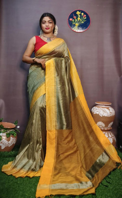 ANU INDIAN FASHION Self Design, Woven Handloom Cotton Blend Saree(Gold)