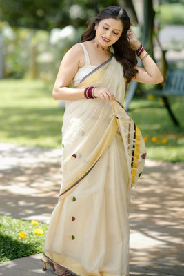 ROOP LAVANYA Woven Kanjivaram Art Silk, Cotton Silk Saree(White)