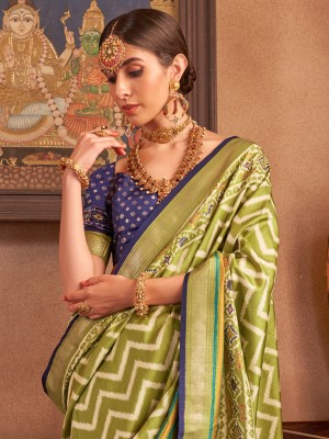 Sareemall Woven Patola Silk Blend Saree(Light Blue)