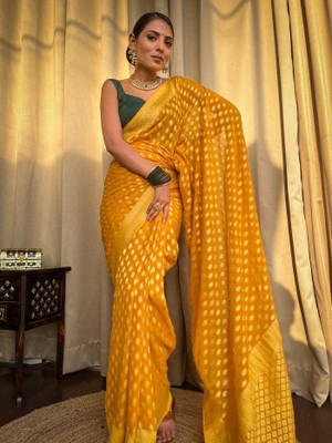 Rudr Venture Digital Print Banarasi Silk Blend Saree(Yellow)