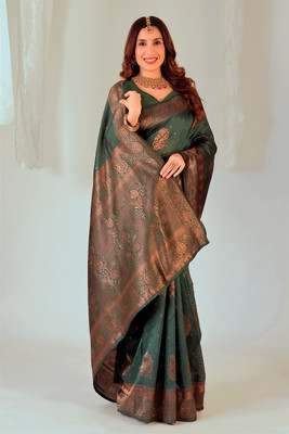 Suali Woven Kanjivaram Art Silk Saree(Green)