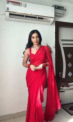 Moda Rapido Solid/Plain Bollywood Georgette Saree(Red)
