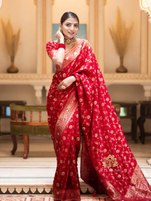 Khalak Self Design Banarasi Pure Silk Saree(Red)