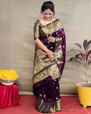looknchoice Woven Banarasi Silk Blend Saree(Purple)