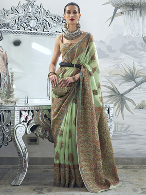 Divastri Woven Banarasi Silk Blend Saree(Light Green)