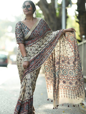 Fab4u Fashion Printed Bandhani Pure Silk Saree(Cream)