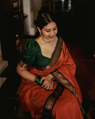 KRIYANSH Woven Bollywood Cotton Silk, Jacquard Saree(Orange)
