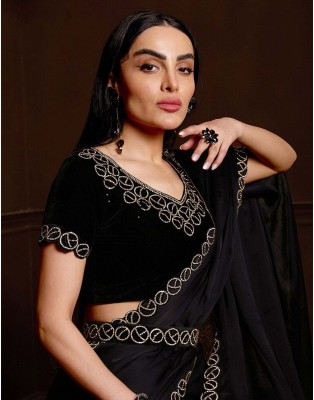 Murta Trends Embellished, Solid/Plain Bollywood Georgette Saree(Black)