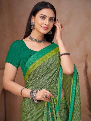 Sareemall Printed Daily Wear Crepe Saree(Green)
