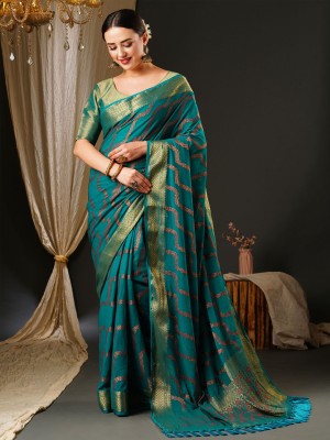 Divastri Woven, Striped Kanjivaram Georgette Saree(Blue)