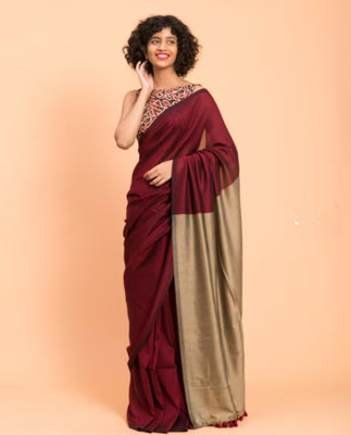 Amita Collections Solid/Plain Daily Wear Pure Cotton Saree(Maroon, Cream)