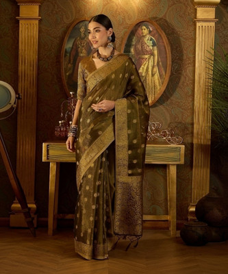 Vichitra Woven, Self Design Banarasi Tissue, Silk Blend Saree(Black)