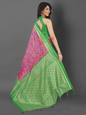 Divastri Printed Pochampally Cotton Blend Saree(Pink)