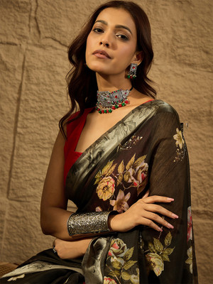 vaamsi Printed Daily Wear Art Silk Saree(Black)