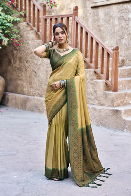 Divastri Solid/Plain Banarasi Jacquard Saree(Green)