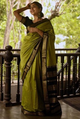 Bansari Textiles Embellished, Applique, Self Design, Woven Bollywood Cotton Silk, Jacquard Saree(Light Green)