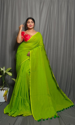 RenukaSharee Solid/Plain Tant Pure Cotton Saree(Light Green)
