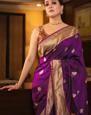 Divastri Woven, Embellished Banarasi Silk Blend, Jacquard Saree(Purple)