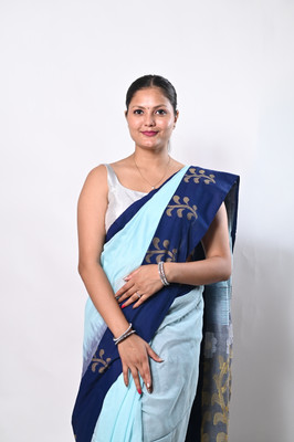 Biyahuti Woven, Self Design, Solid/Plain Handloom Pure Cotton Saree(Blue)