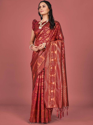 KARAGIRI Floral Print Banarasi Silk Blend Saree(Red)