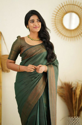 Marziyaa Checkered Banarasi Jacquard Saree(Green)