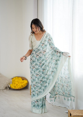 RAJESHWAR FASHION Floral Print, Printed Daily Wear Chiffon Saree(Light Green)