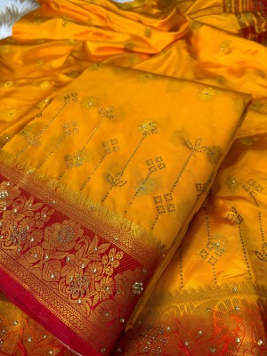 Banaras silk palace Embellished, Woven, Dyed Banarasi Silk Blend Saree(Yellow)