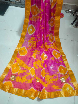 KAKADIYA CREATION Color Block, Checkered, Digital Print, Self Design, Blocked Printed Bandhani Chiffon Saree(Pink)