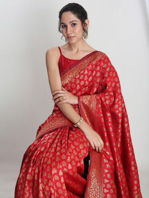 Janasya Woven Banarasi Silk Blend Saree(Red)