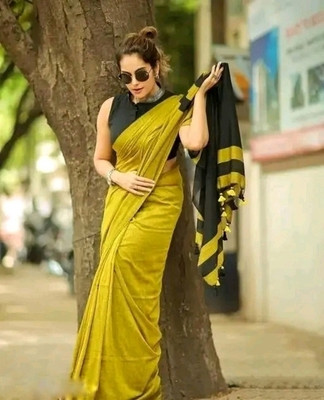 FASHIONSHAREE Solid/Plain Handloom Cotton Blend Saree(Black, Yellow)