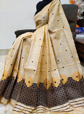 white desert Self Design Mekhela Chador Cotton Silk Saree(Beige)