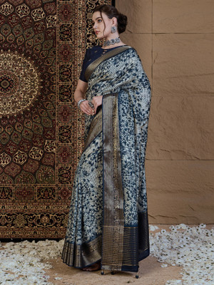 Sareemall Printed Chinnalapattu Viscose Rayon Saree(Multicolor)