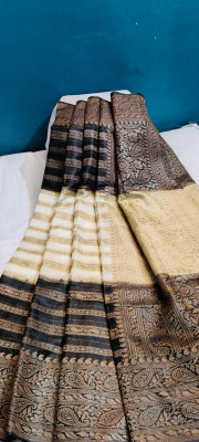 KASHIRATNAM Woven, Self Design Bollywood Dupion Silk Saree(Black, Cream)