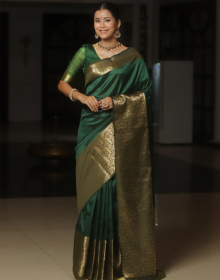 Samah Woven, Embellished Kanjivaram Silk Blend, Jacquard Saree(Green)