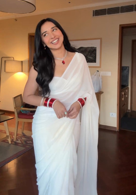 Divyam Solid/Plain Sambalpuri Chiffon, Silk Blend Saree(White)