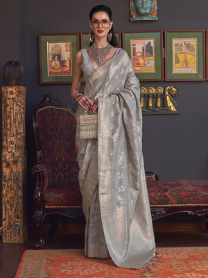 Divastri Woven Banarasi Silk Blend Saree(Grey)