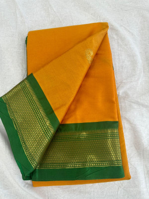 Aika Solid/Plain Banarasi Pure Silk Saree(Yellow)