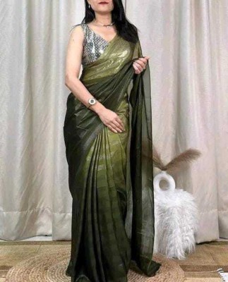 shrijamyaham Self Design, Dyed, Striped Bollywood Georgette Saree(Dark Green)