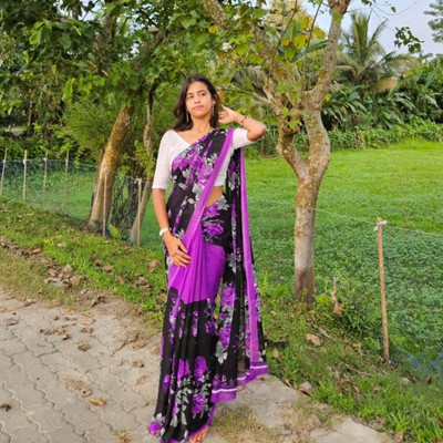 Moda Rapido Floral Print Bollywood Georgette Saree(Purple)