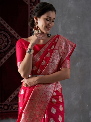 Sareemall Woven Kanjivaram Silk Blend Saree(Pink)