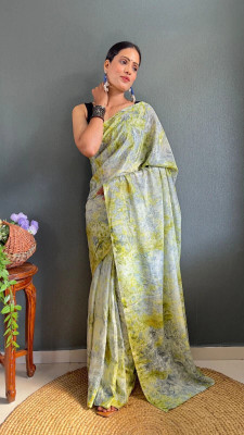 fashionfever Printed Bollywood Chiffon Saree(Green)
