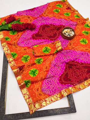 Kanooda Prints Printed Bandhani Georgette Saree(Red)
