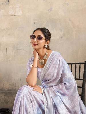 Tasrika Embellished, Printed Bollywood Crepe, Jacquard Saree(Pink)